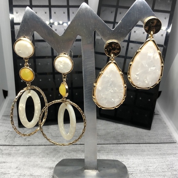 bundle lot 2 statement style faux MoP dangle earrings - Picture 1 of 5